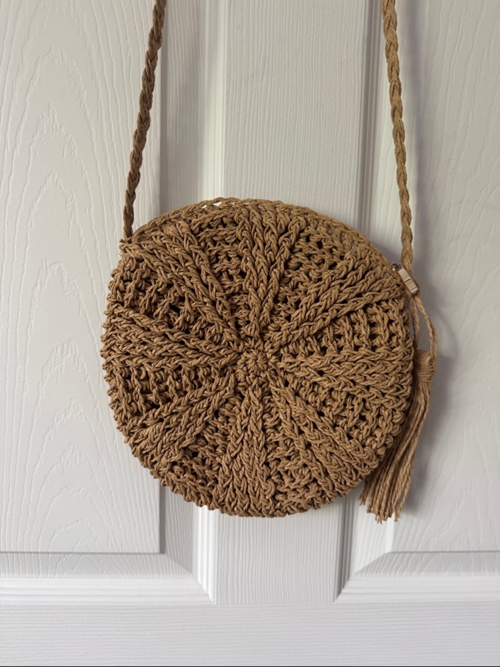 🏆Host Pick - Best in Bags!!🏆
Round Straw Crochet Crossbody